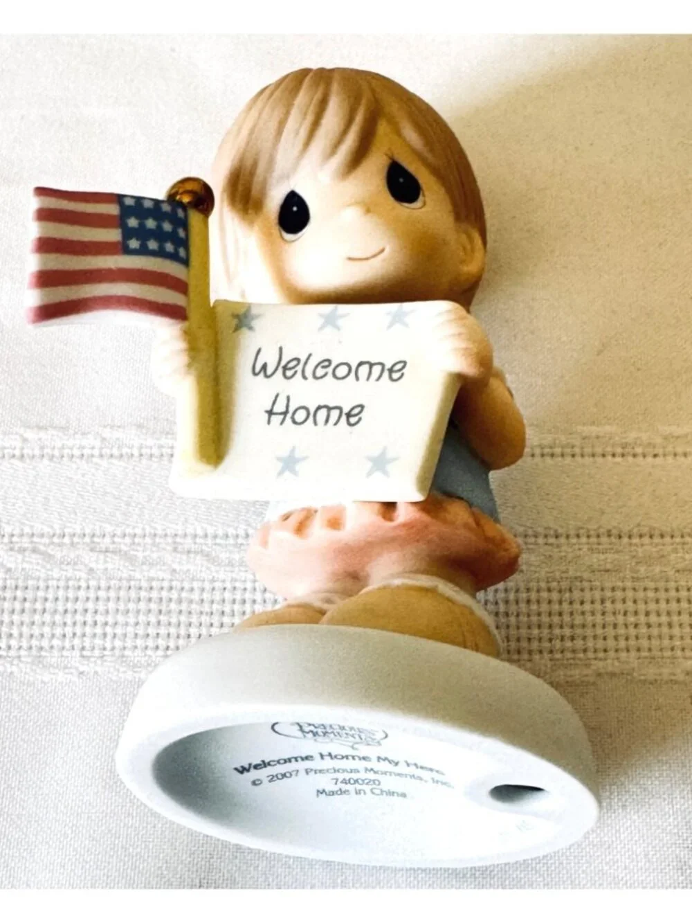 Precious Moments Welcome Home My Hero Figurine Girl Holding USA Flag 740020 2007